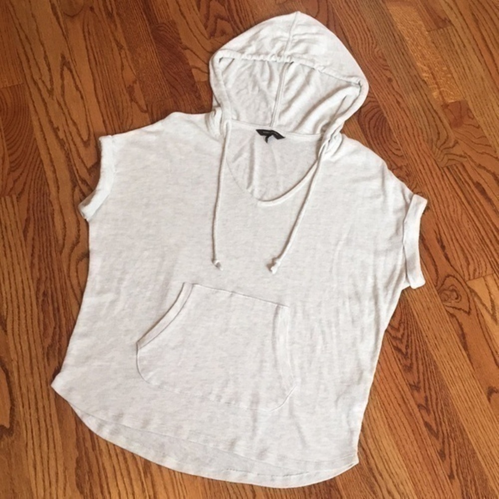 Banana Republic Cream Oversized Women’s Hoodie Tee With Kangaroo Pouch - M